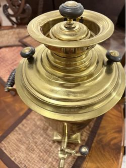 ANTIQUE HUGE RUSSIAN BRASS SAMOVAR DOUBLE LION TEA POT KETTLE GARDEN HEATER NR