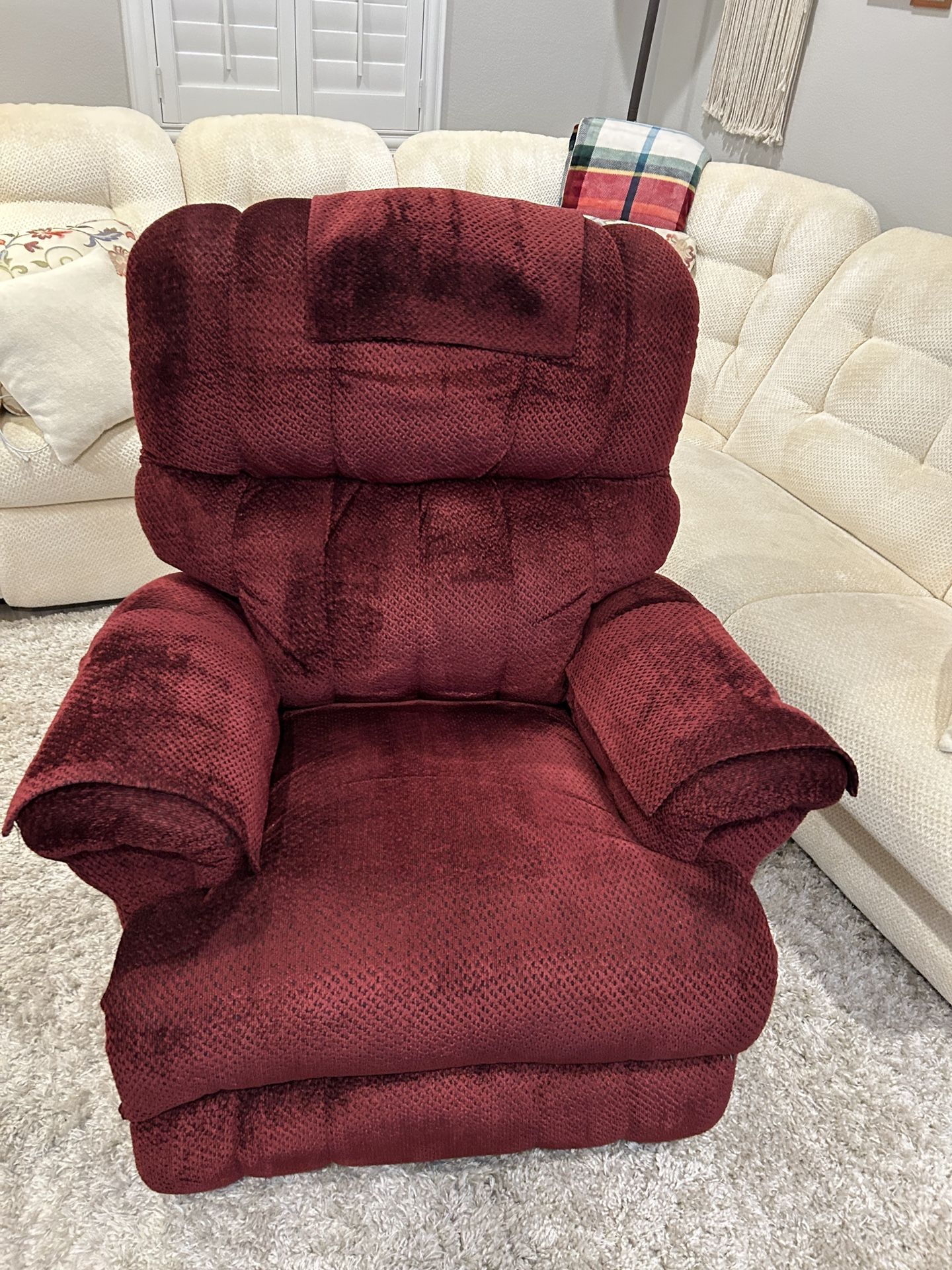 Lazy boy Recliner for Sale in Henderson, NV OfferUp