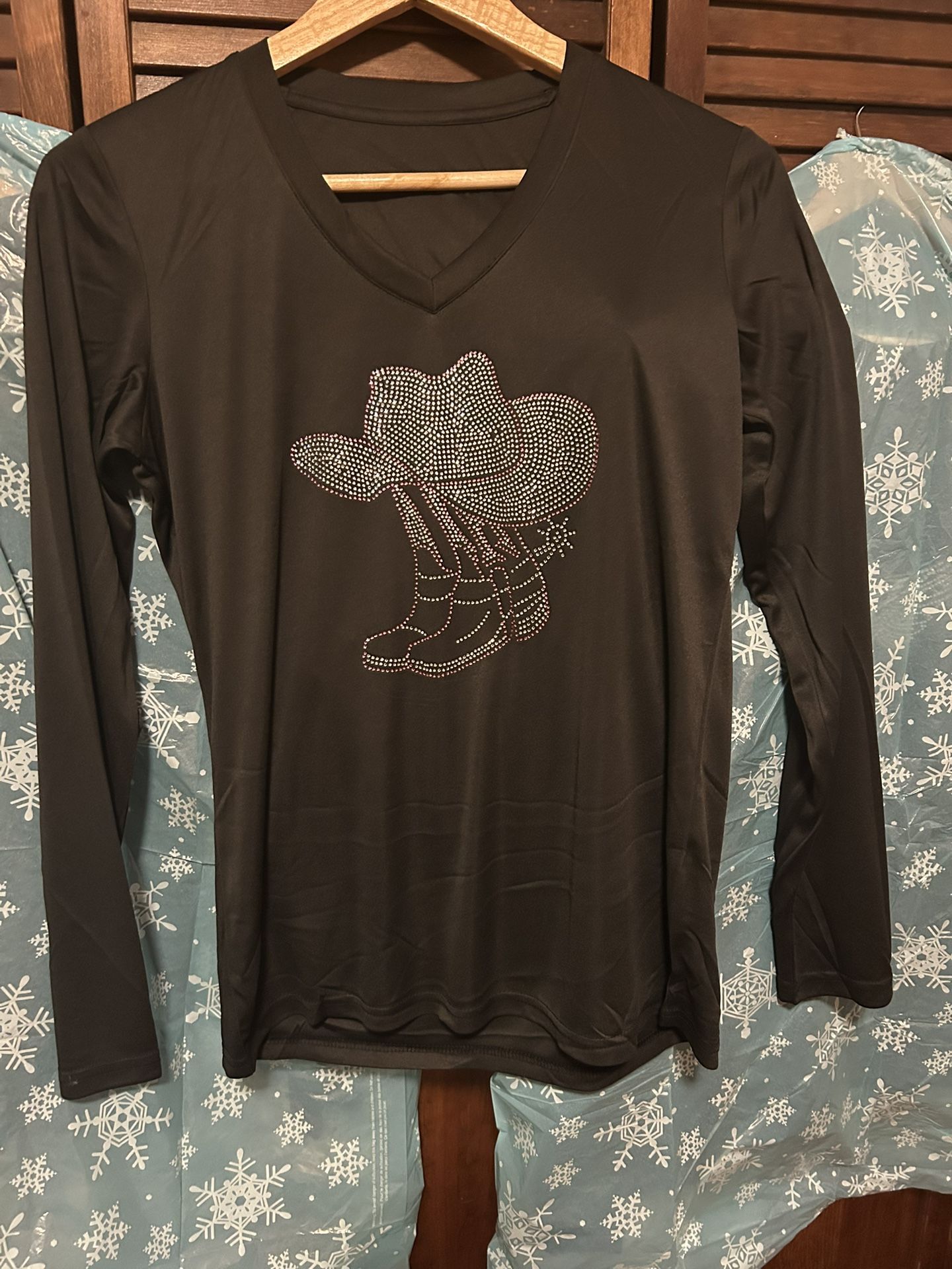 Bling Women’s Shirts Or No Bling Men’s Shirts With Favorite Theme