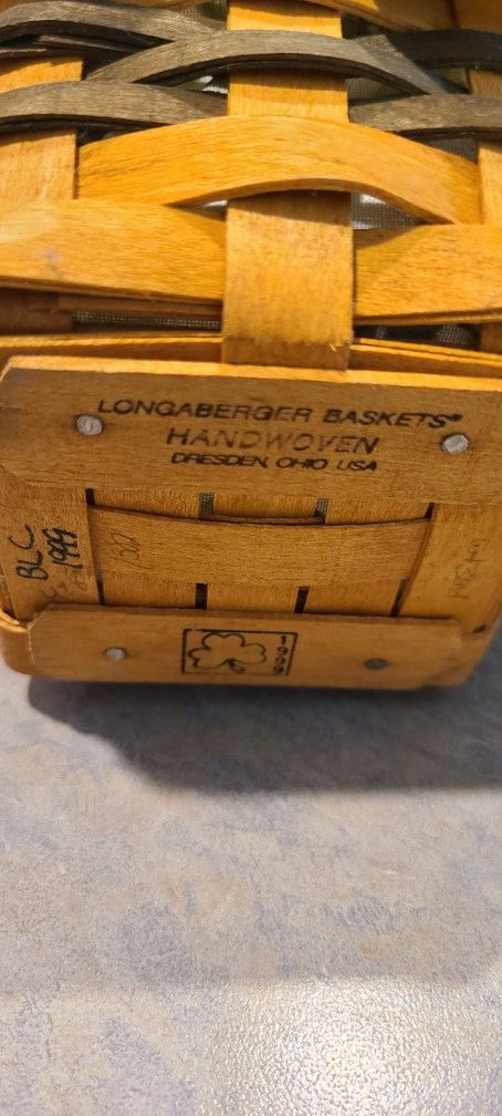 Vintage Longaberger Basket Shamrock Design