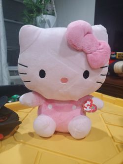 Hello kitty plushy