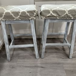Kitchen bar stools