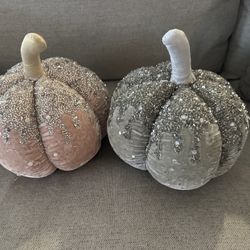 Decorative Pumpkin pillows 
