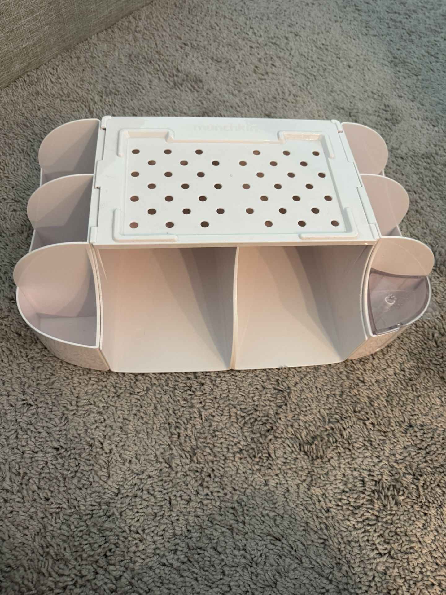 Munchkin Diaper Organizer