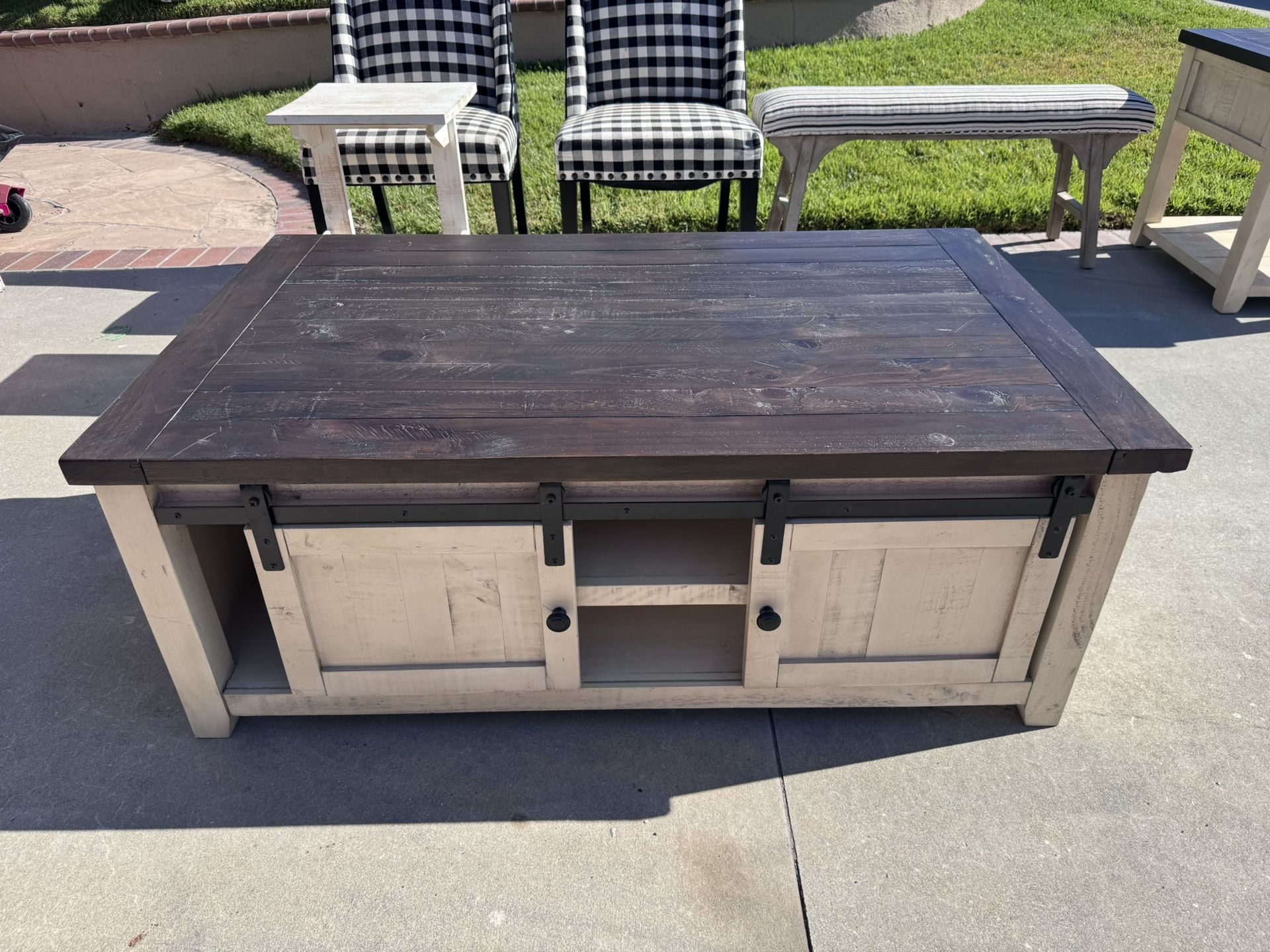 Farmhouse Coffee Table and End Table