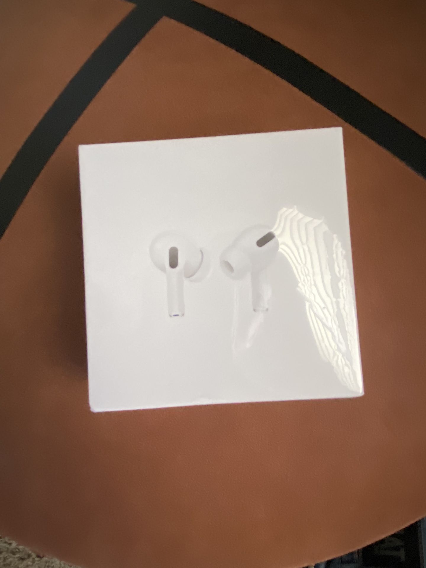 AirPods