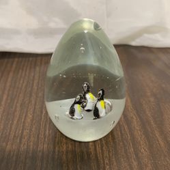 Dynasty Gallery Penguins Arctic Egg Oval Glass Paperweight 3” Bird Alaska Ice