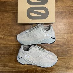 Yeezy Boost 700