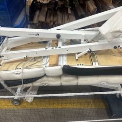 Earthlite Electric Tattoo Medical Spa Massage Tables