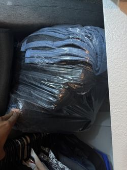 Four quilted furniture moving pads