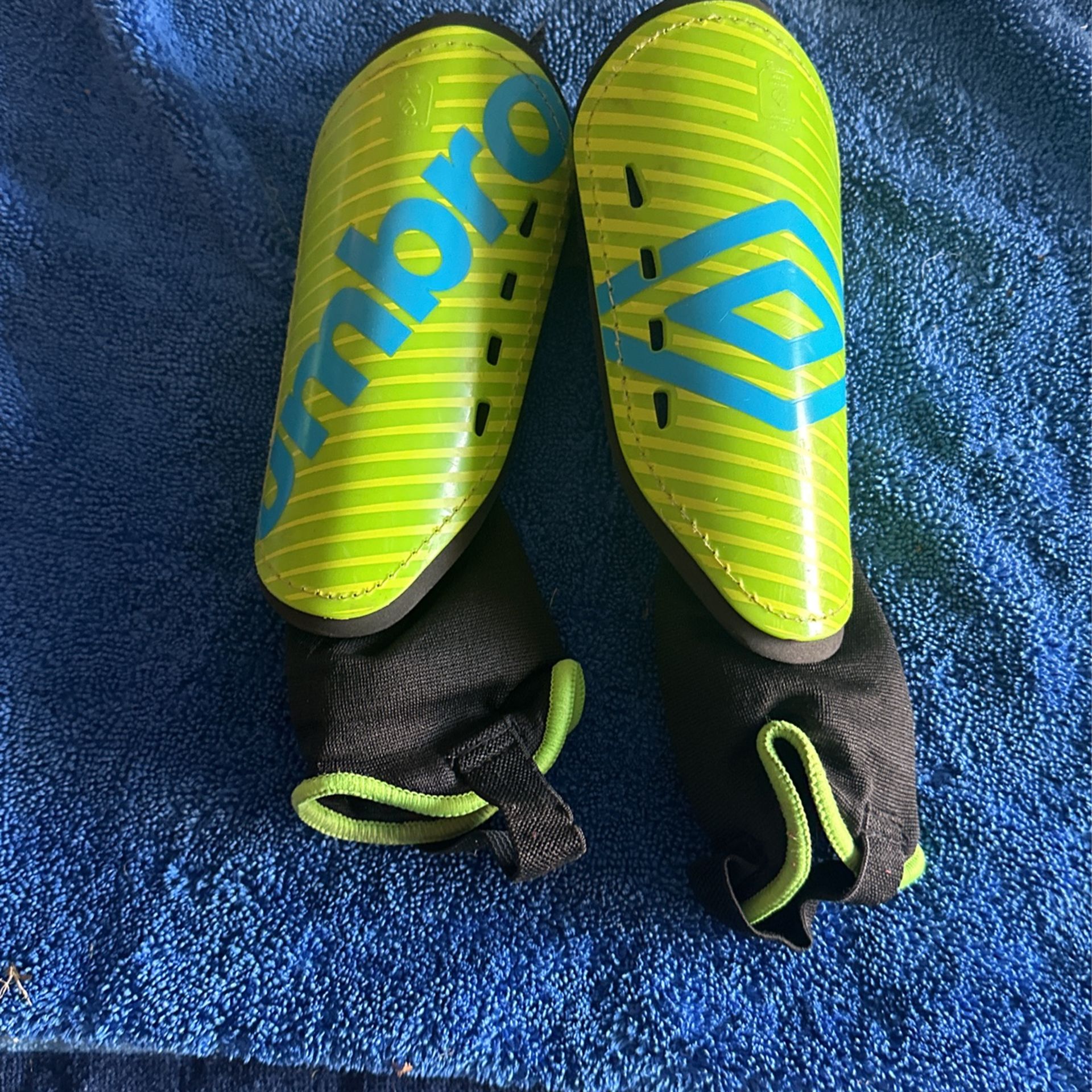 Soccer Shin Guards Size L Youth