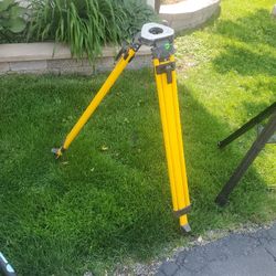 Surveyors Tripod