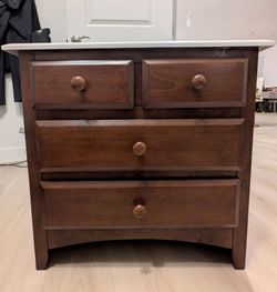 Moving. Solid wood nightstand/ small dresser. FREE.