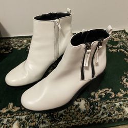Women’s Boots