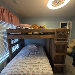 Solid Wood Full Over Full Bunkbed