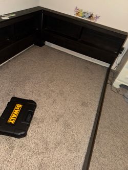 Floor bed
