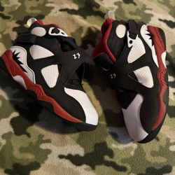 Jordan 8 Paprika kids shoes size 13c