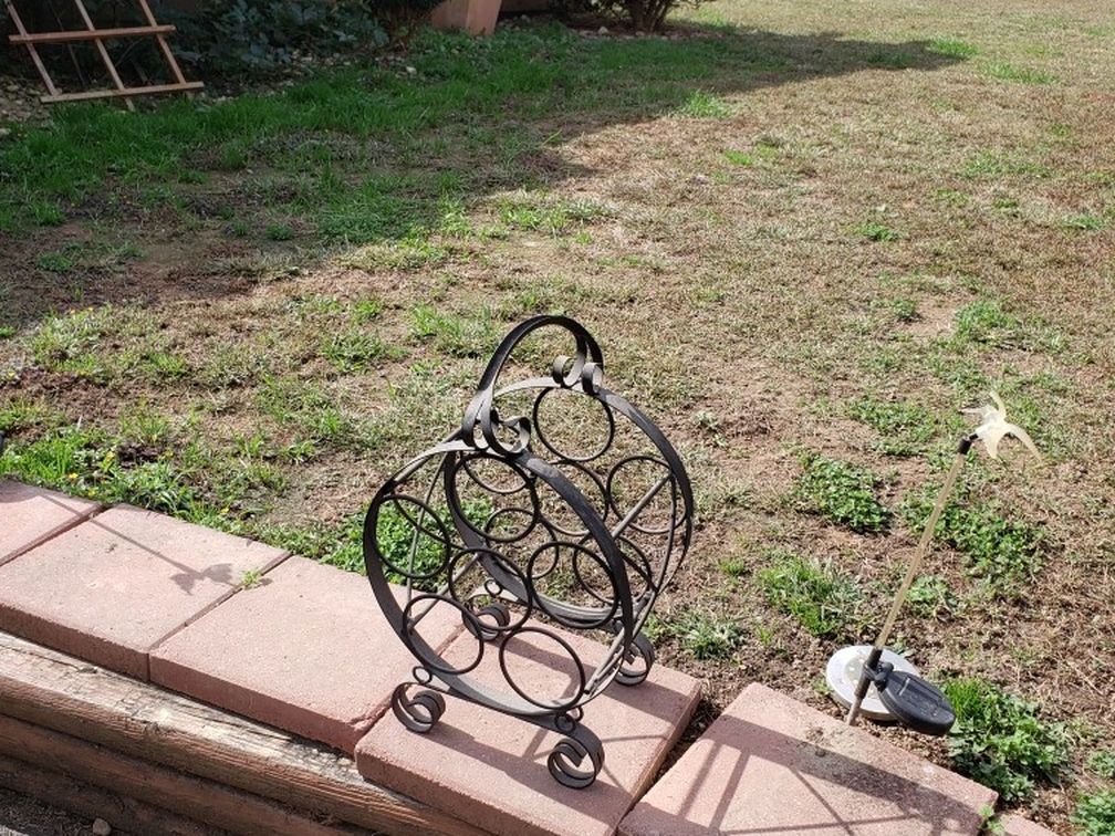 6 Bottle Wine Rack