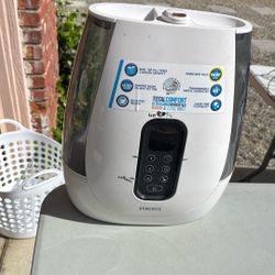 Humidifier 