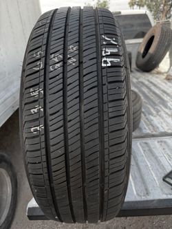 Installed tire 99% 235/65/17