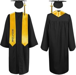 Graduation Gown,Cap Tassel Set // Bata De Graduación Toga, Birrete Y Banda Dorada