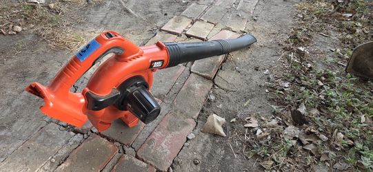 Black & Decker Blower 18V