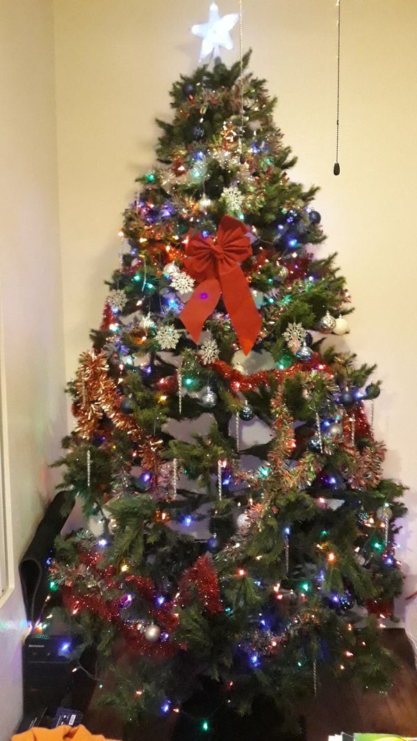 10 ft. Christmas tree for Sale in Phoenix, AZ - OfferUp