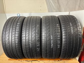 Set 4 tires 285 35 24 Pirelli scorpion zero no repairs