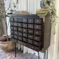 !!SOLD!! Authentic Apothecary Chest