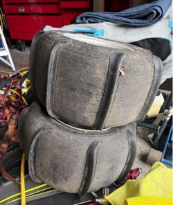 Paddle tires