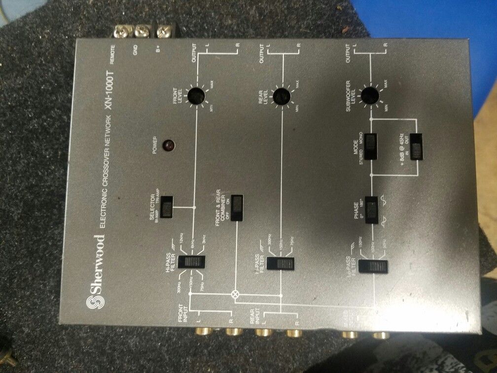 Sherwood electronic crossover xn-1000T