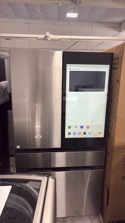 Samsung Family Hub Bespoke Smart Refrigerator with Touch Screen