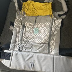 Lillebaby Infant To Toddler Carrier 