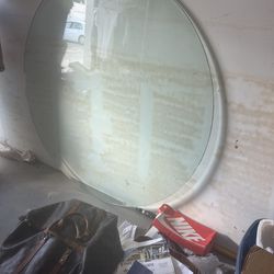 Big Glass, Ciffe table and 2 tables side, and just one Black Coffee table