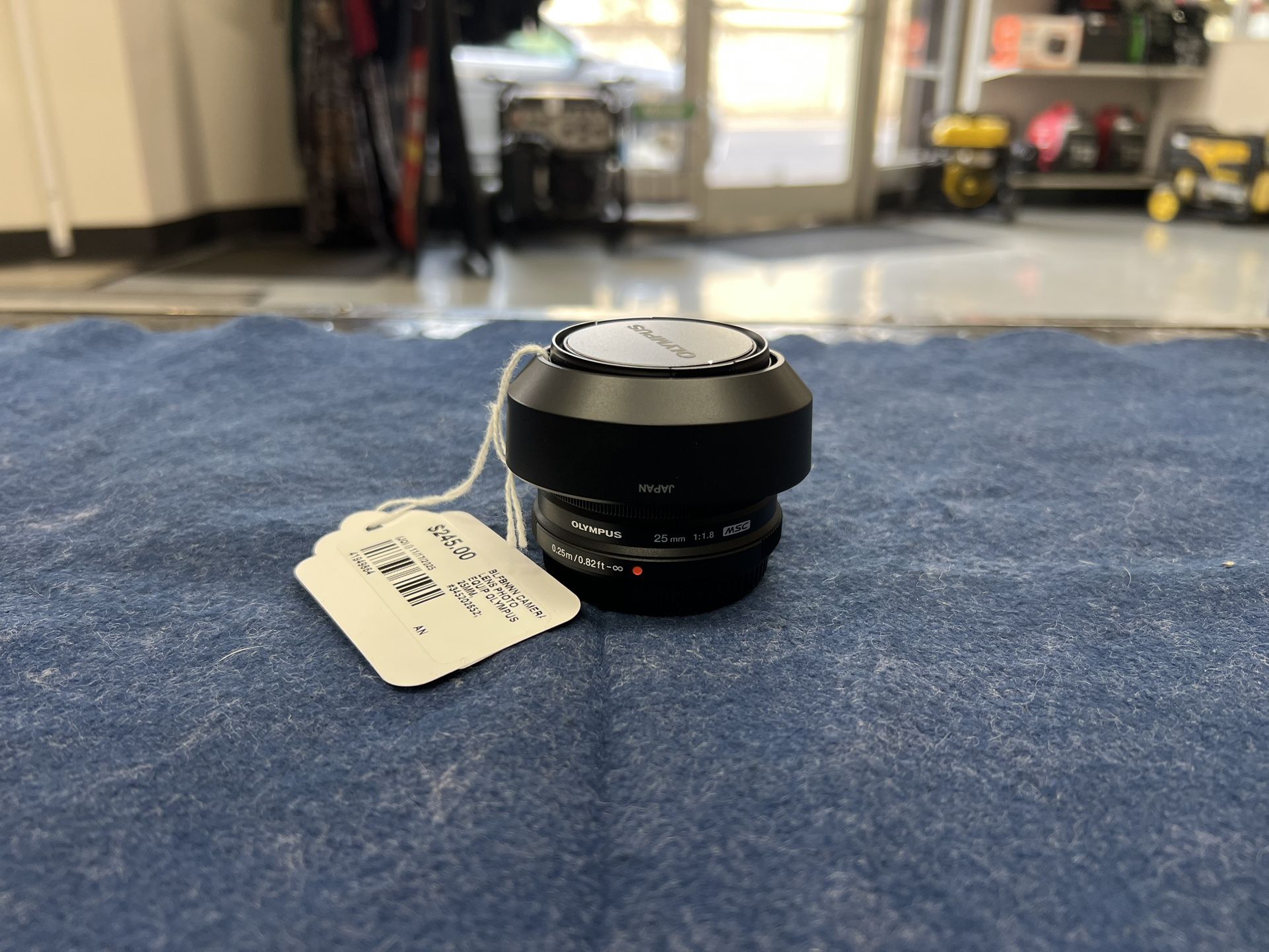 Olympus 25mm F/1.8 Lens