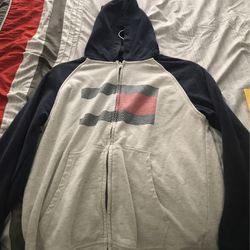 Tommy Hilfiger Zip Up Jacket And Sweatpants 