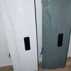 Toyota Tacoma Tailgates