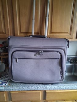 Carry on luggage 21 by 17 inches