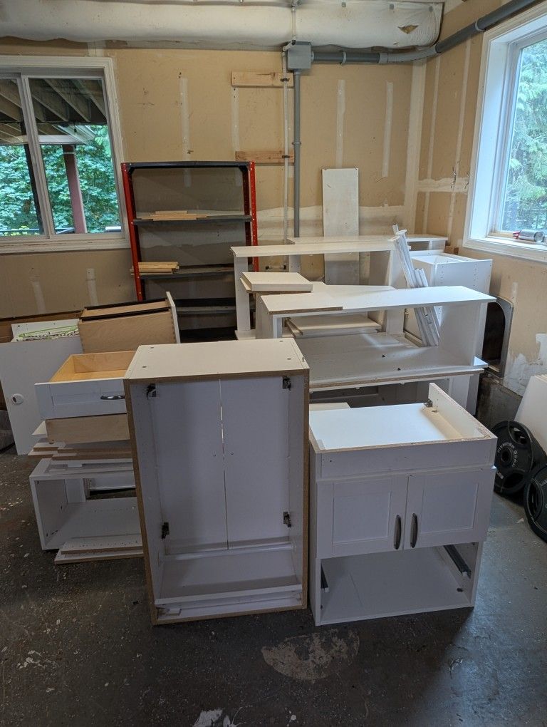 Free Cabinets
