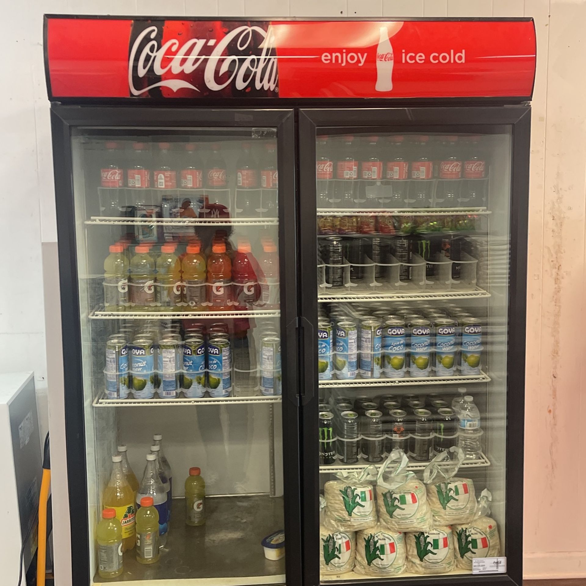 Doble Glass Doors Cooler