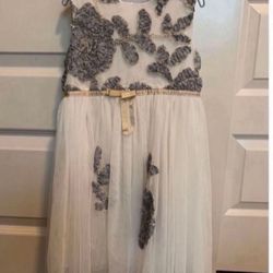 Toddler Girl Dress Size 4 - Pickup From Northridge Area 