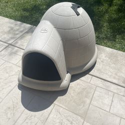 Dog  House For  Free