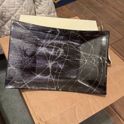 NEW !! Pretty Glass Dish (D’Lusso Design)