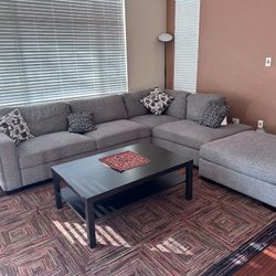 _____ Sectional Sofa w/ottoman -Excellent Condition 