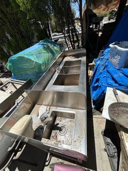 3 compartment stainless sink with hand sink