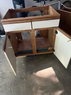 Free kitchen shaker cabinets