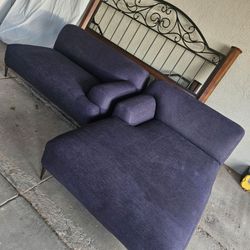 Sectional couch sofa