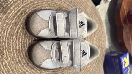 Adidas toddler sneaker