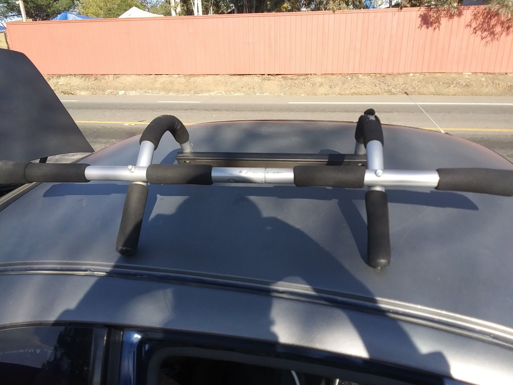 Pro fit iron gym pull up bar