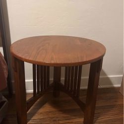 Table End table 24"x24" wood